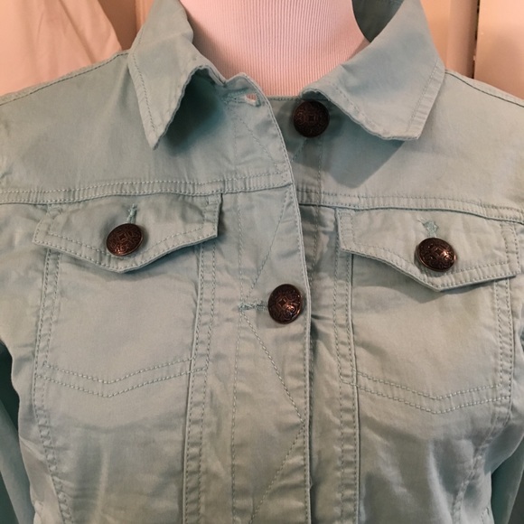 Aventura Lightweight Jacket - Picture 3 of 8